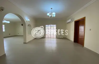 فيلا - 4 غرف نوم - 5 حمامات للايجار في السودان - السودان - الدوحة