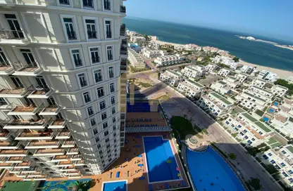 Apartment - 1 Bedroom - 2 Bathrooms for sale in One Porto Arabia - Porto Arabia - The Pearl Island - Doha
