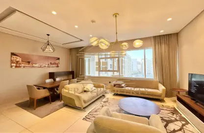 Apartment - 2 Bedrooms - 4 Bathrooms for rent in Fereej Bin Mahmoud North - Fereej Bin Mahmoud - Doha