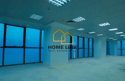 مساحات مكتبية - استوديو - 2 حمامات للايجار في برج وست باي - الخليج الجنوبي - الخليج الغربي - الدوحة