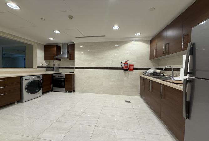 948031 - Property Image 3