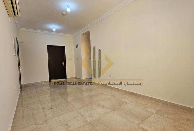 939929 - Property Image 3