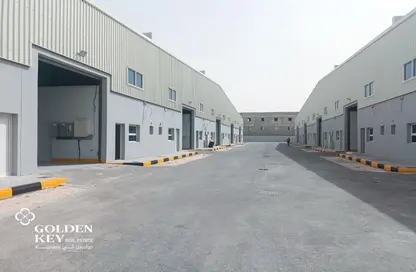 Warehouse - Studio for rent in East Industrial Street - Birkat Al Awamer - Al Wakra