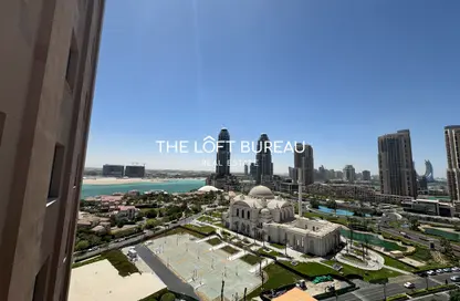 Apartment - 1 Bedroom - 2 Bathrooms for rent in Porto Arabia - The Pearl Island - Doha