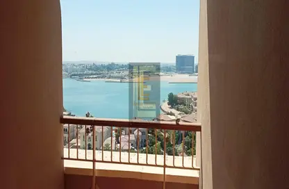 Apartment - 1 Bedroom - 2 Bathrooms for rent in East Porto Drive - Porto Arabia - The Pearl Island - Doha