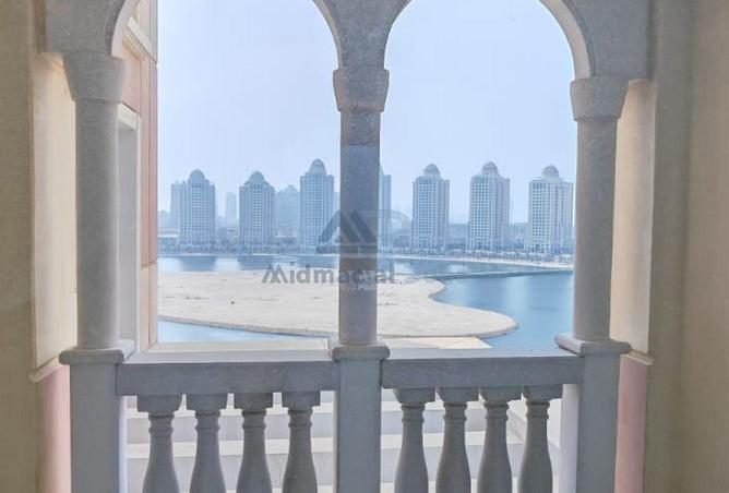 926832 - Property Image 3