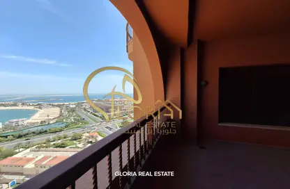 Apartment - 2 Bedrooms - 2 Bathrooms for rent in West Porto Drive - Porto Arabia - The Pearl Island - Doha