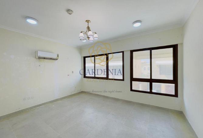 926791 - Property Main Image
