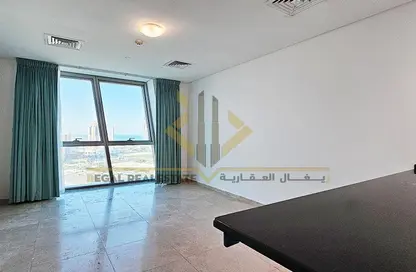 شقة - 2 غرف نوم - 2 حمامات للايجار في برج زجزاج  ب - أبراج زجزاج - الخليج الغربي - الدوحة