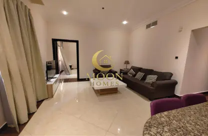 Apartment - 1 Bedroom - 1 Bathroom for rent in Umm Ghuwailina - Doha