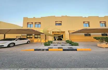 فيلا - 4 غرف نوم - 5 حمامات للايجار في فلل عين خالد - عين خالد - الدوحة