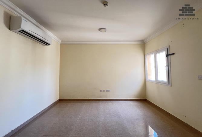 937479 - Property Image 3