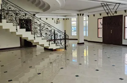 فيلا - 4 غرف نوم - 5 حمامات للايجار في فلل واست باي لاغون - وست باي لاجون - بحيرة وست لاجون - الدوحة