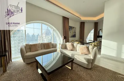 Penthouse - 3 Bedrooms - 5 Bathrooms for rent in Floresta Gardens - Floresta Gardens - The Pearl Island - Doha