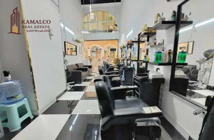 Shop - Studio - 1 Bathroom for sale in Fereej Bin Mahmoud North - Fereej Bin Mahmoud - Doha