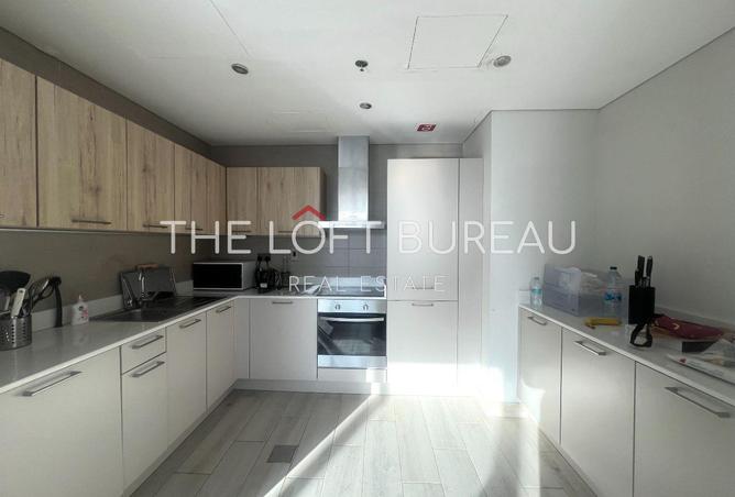 963587 - Property Image 3