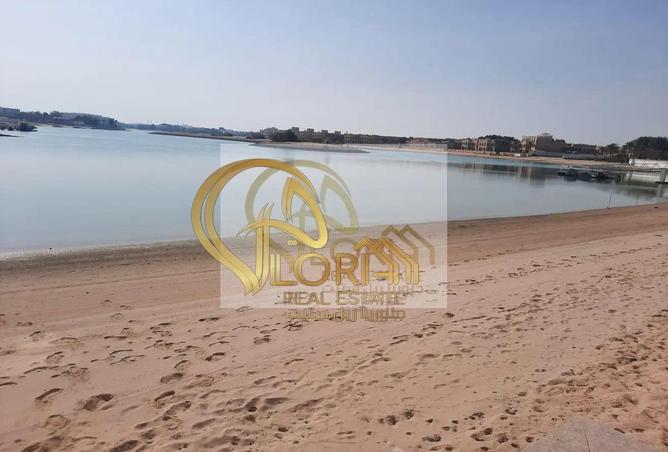 928819 - Property Image 2