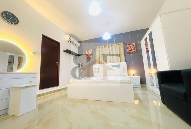 933606 - Property Image 3