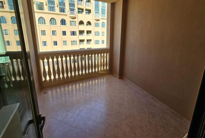 961196 - Property Image 3