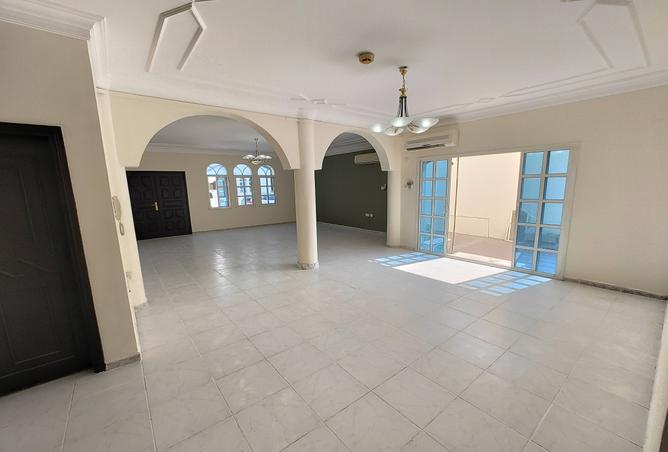 954020 - Property Image 3