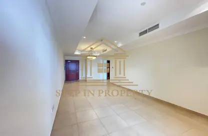 شقة - غرفة نوم - 1 حمام للايجار في طريق بورتو الشرقي - بورتو أرابيا - جزيرة اللؤلؤة - الدوحة