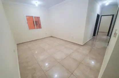 Apartment - 2 Bedrooms - 2 Bathrooms for rent in Al Sadd Tourist Apartments - Al Sadd - Doha