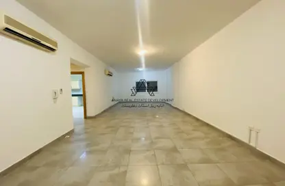 Apartment - 3 Bedrooms - 3 Bathrooms for rent in Fereej Bin Mahmoud South - Fereej Bin Mahmoud - Doha