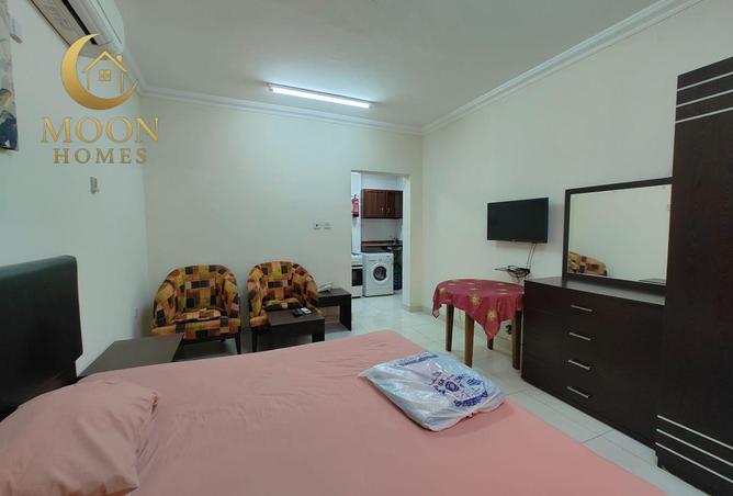 987697 - Property Image 3