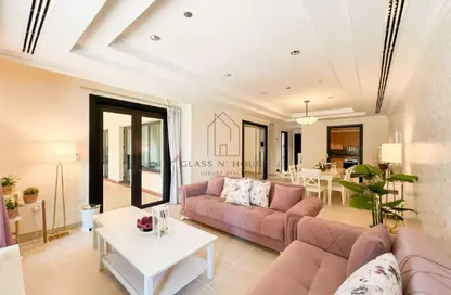 Apartment - 2 Bedrooms - 3 Bathrooms for sale in East Porto Drive - Porto Arabia - The Pearl Island - Doha