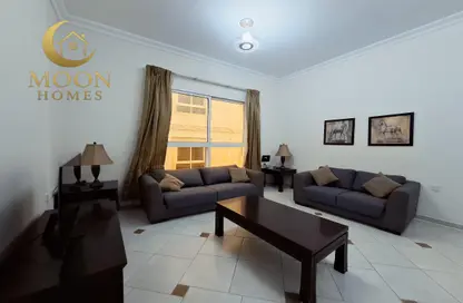 Apartment - 2 Bedrooms - 3 Bathrooms for rent in Al Sadd Road - Al Sadd - Doha