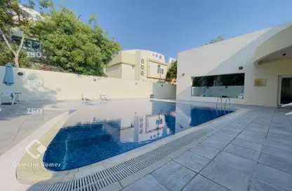 Villa - 3 Bedrooms - 5 Bathrooms for rent in Muraikh - AlMuraikh - Doha
