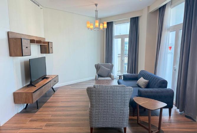 996054 - Property Image 3