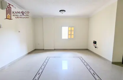 Apartment - 2 Bedrooms - 2 Bathrooms for rent in Muntazah 7 - Al Muntazah - Doha