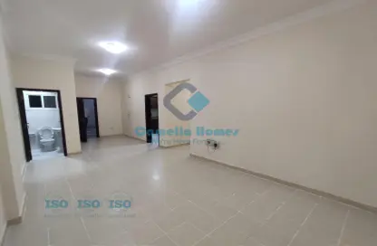 Empty Room image for: Apartment - 2 Bedrooms - 2 Bathrooms for rent in Al Jazeera Street - Fereej Bin Mahmoud North - Fereej Bin Mahmoud - Doha, Image 1