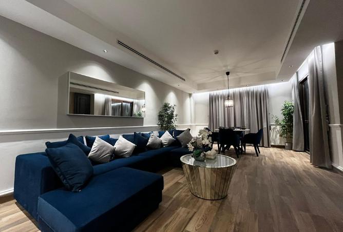 957727 - Property Image 2