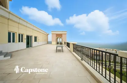 Duplex - 2 Bedrooms - 3 Bathrooms for rent in Viva West - Viva Bahriyah - The Pearl Island - Doha