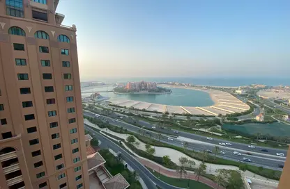 Apartment - 2 Bedrooms - 3 Bathrooms for sale in East Porto Drive - Porto Arabia - The Pearl Island - Doha