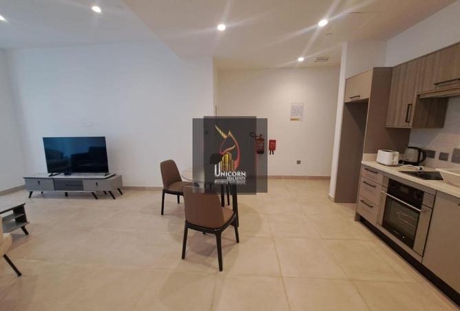 965465 - Property Image 3