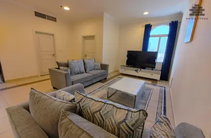 Apartment - 1 Bedroom - 1 Bathroom for rent in Al Sadd Road - Al Sadd - Doha Apartment - 1 Bedroom - 1 Bathroom for rent in Al Sadd Road - Al Sadd - Doha