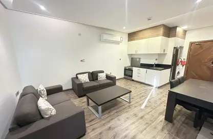 Apartment - 1 Bedroom - 1 Bathroom for rent in Old Airport Residential Apartments - Old Airport Road - Doha