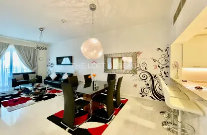 Apartment - 2 Bedrooms - 3 Bathrooms for rent in Viva West - Viva Bahriyah - The Pearl Island - Doha