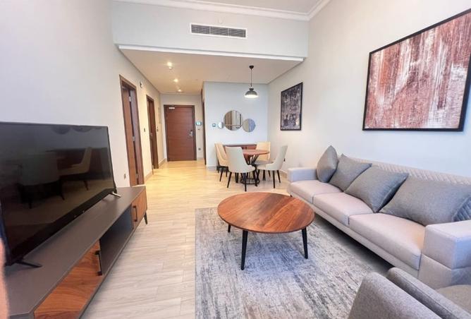 987148 - Property Image 2