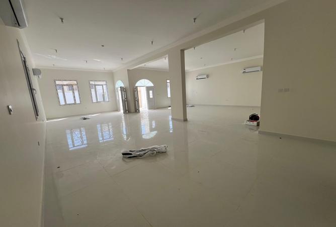 935675 - Property Main Image