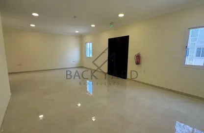 شقة - 6 غرف نوم - 6 حمامات للايجار في فيفا غرب - فيفا بحرية - جزيرة اللؤلؤة - الدوحة