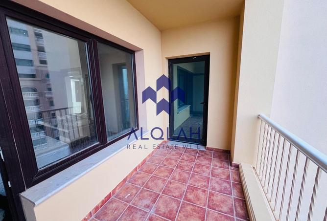 929988 - Property Image 2