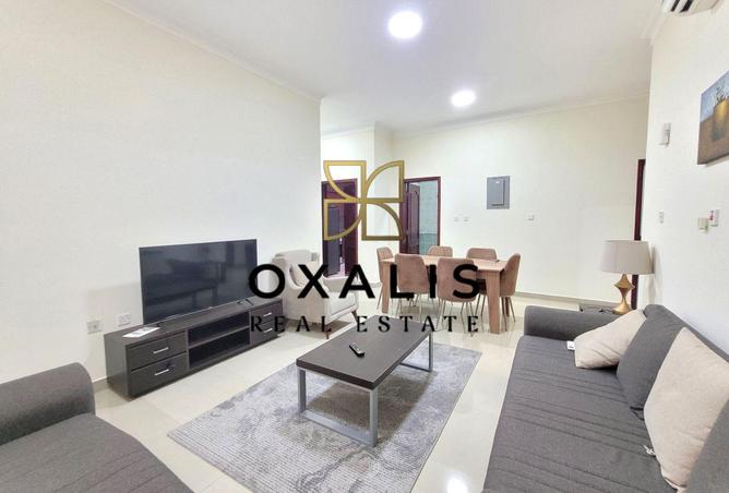 956782 - Property Image 3