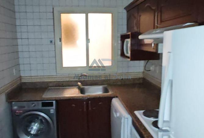 932333 - Property Image 2
