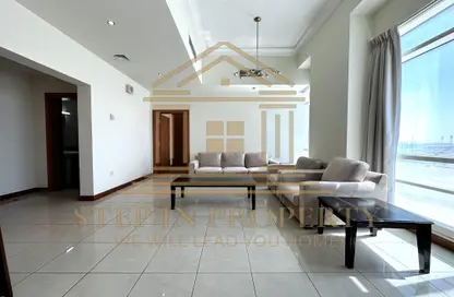 Apartment - 1 Bedroom - 2 Bathrooms for rent in West Bay Tower - West Bay - West Bay - Doha