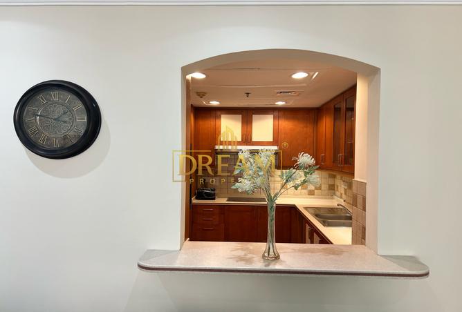824715 - Property Image 2