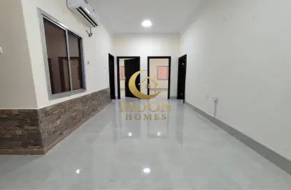 شقة - 2 غرف نوم - 1 حمام للايجار في شارع المطار القديم - طريق المطار القديم - الدوحة شقة - 2 غرف نوم - 1 حمام للايجار في شارع المطار القديم - طريق المطار القديم - الدوحة